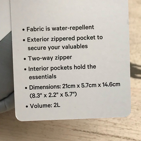 BNWT Lululemon Belt Bag - Picture 16 of 16